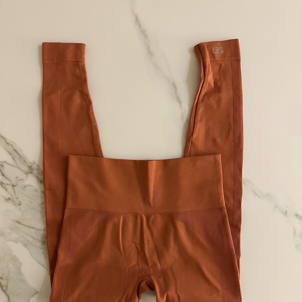 SET Active Terracotta Leggings
